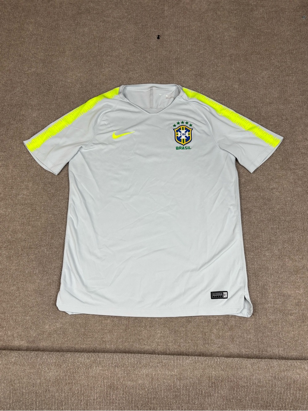 NIKE BRAZIL National Team Mens Large 2018/2019 SQUAD DRILL SHIRT 893278-045